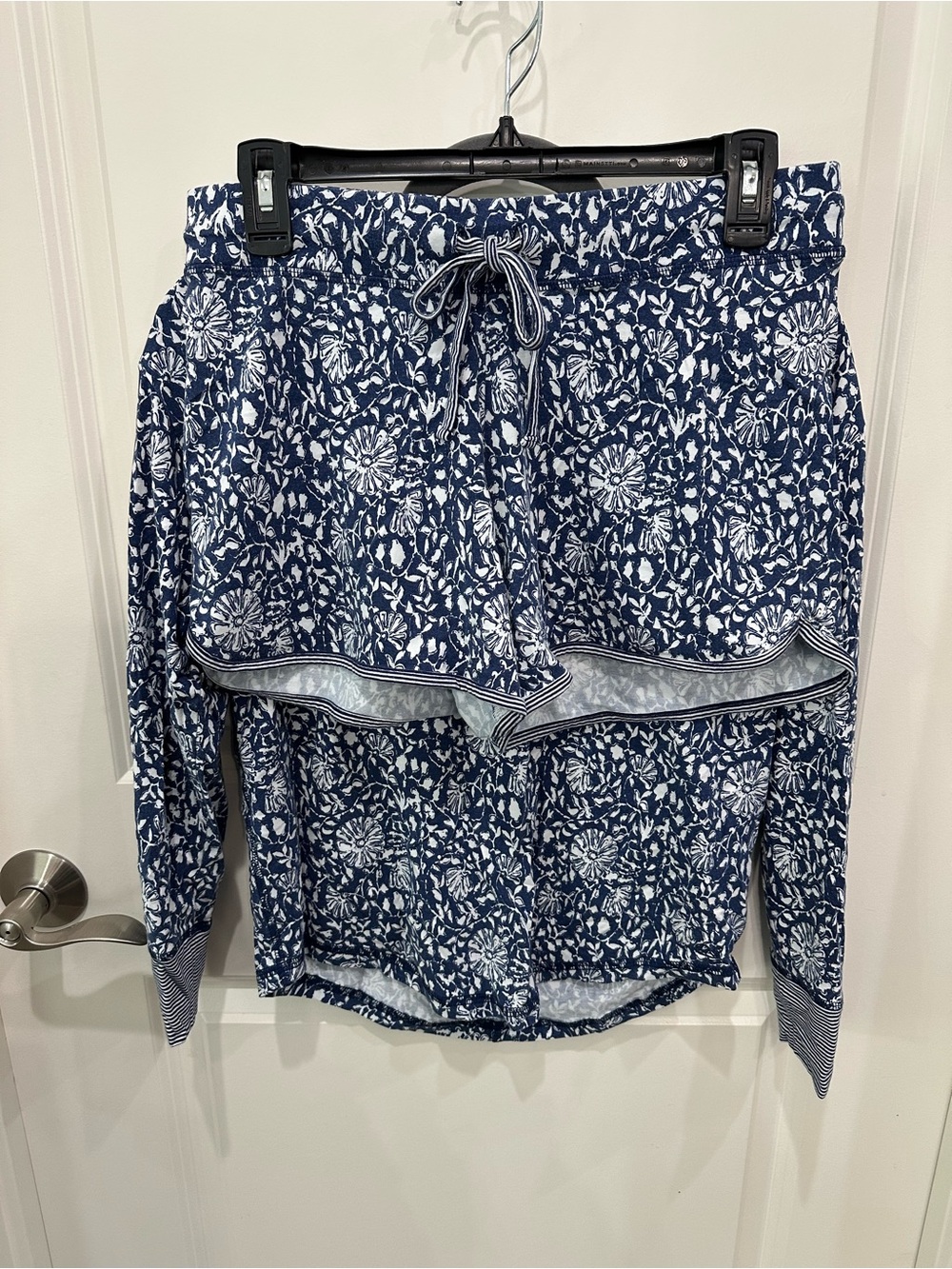 Vineyard Vines Navy & White Floral Scoop Neck  Pajamas